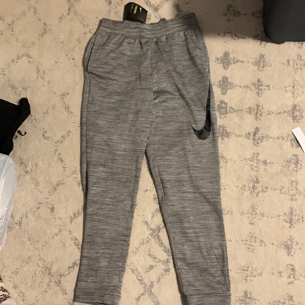 Nike sweatpants jogger